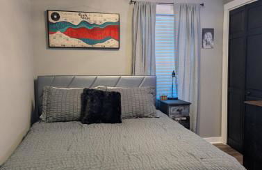 Meet Virginia less than 1 mile from casino and downtown - Photo 17