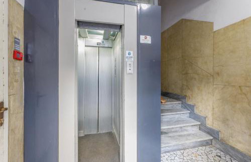 PARMA EXPRESS Traveller's Lodging front Station FS PARKING & Bicycle Storage - Foto 7