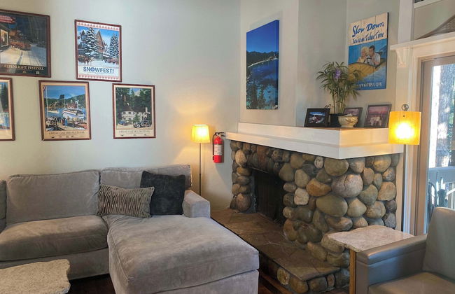 Lake Forest Villa Patio w/ BBQ - Photo 14