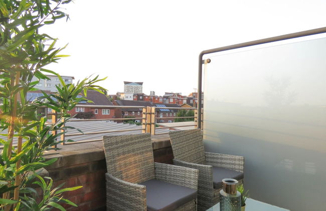 Tudors eSuites City Centre Apartment - Foto 15