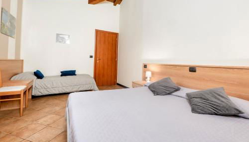 333 - Residence Montebello Bilocale A, Relax nel verde con Piscina - Foto 2