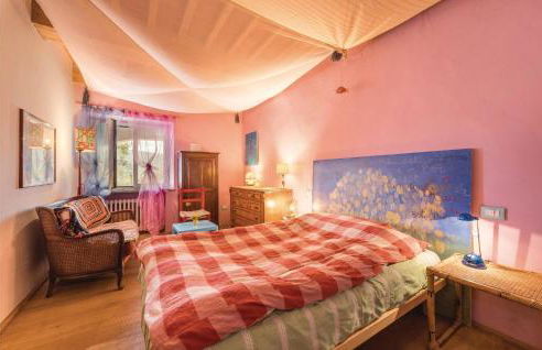 Two-Bedroom Apartment In Sorana Pescia Pt - Foto 15