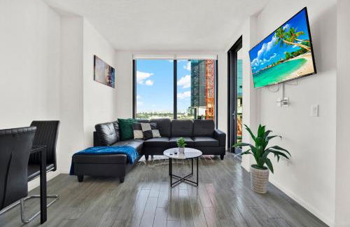 Ocean Front Condo Near Cruise Port, Bayfront Park, plus Free Parking - Foto 12