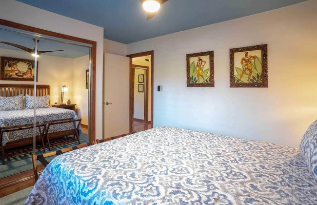 Tropical & Serene Garden Vistas - Photo 3