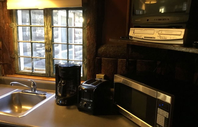 Pine Rest Cabins - Photo 22