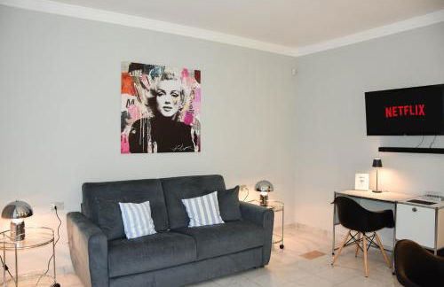 Beautiful apartment on the lake, pool & parking - Nr 124 - Photo 7