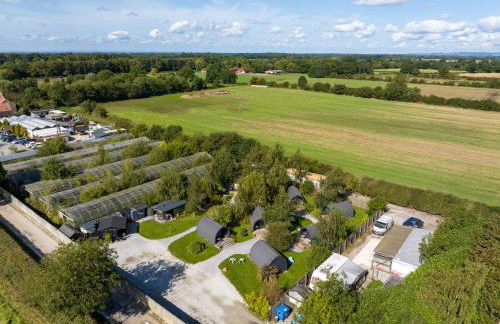 The Little Hide - Adult Only Camping Pods - Foto 28