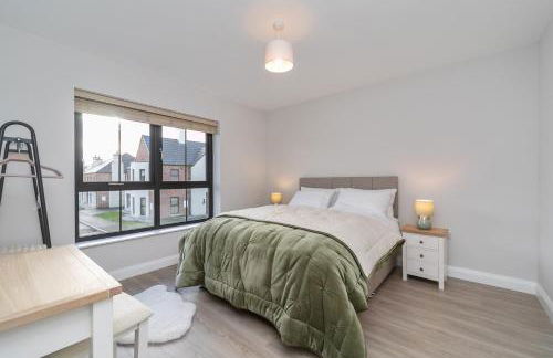 Modern Entire Home steps from the Train Station - Foto 24