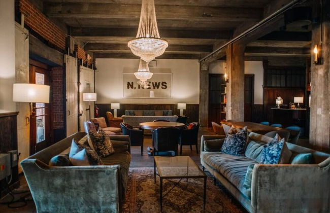 Ice Ice Baby Downtown Newport News - Foto 20