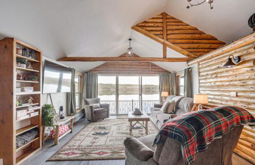 Waters Edge Retreat on Butternut Lake! - Foto 3