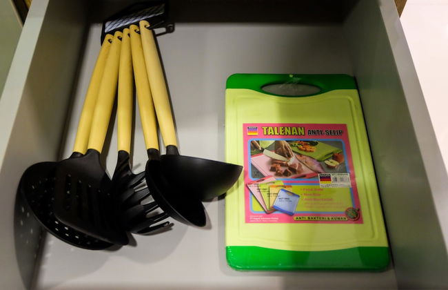 Best Price 1BR Lexington Residence - Photo 12