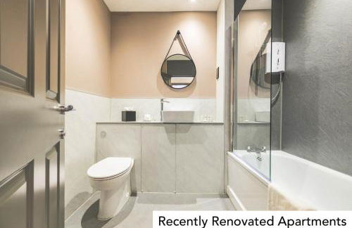 Holyrood Aparthotel - Photo 90