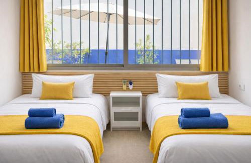 Apto T Patio Sevillano - Garaje privado con carga eléctrica - Photo 3