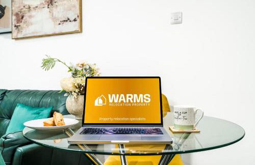 Free parking, Private Garden and Netflix, Charming Elegant 2 bedroom House Nottingham - Photo 58