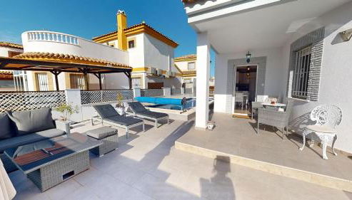 Villa Pinos - A Murcia Holiday Rentals Property - Foto 2, Garden, Garden view