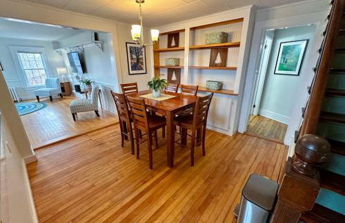 Experience the Rocks Estate like never before with a stay at the Gardeners Cottage! - Foto 79