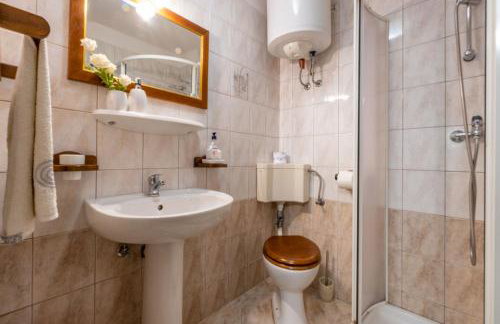 Villa Lastavica pod Ruzon, two beautiful villas in the heart of Istria - Photo 5