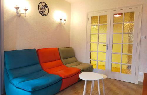 Chez Tata Malou - Maison avec jardin, cour fermée, proche toutes commodités - Foto 3