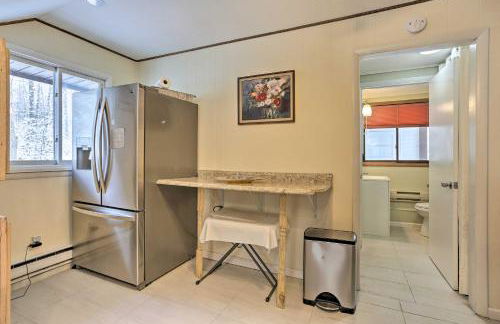 Large Greeley House with 2 Game Rooms and Yard! - Foto 14