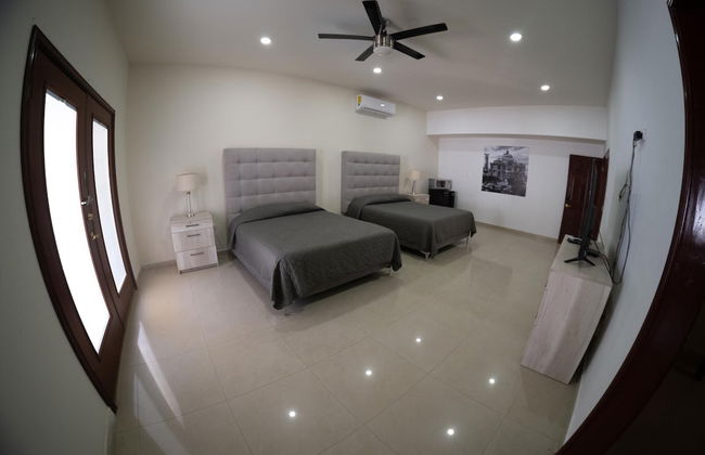 16, Suite With Jacuzzi - Photo 1