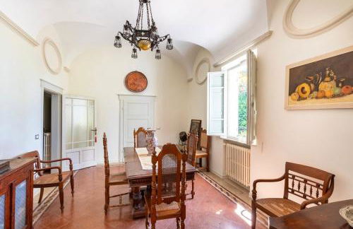 16th Century Townhouse, Large Garden Near Lake, Tuscany and Umbria - Sleeps 18 - Foto 11