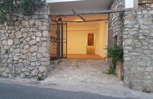 Casa Ella with Private Parking - Foto 13