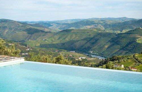 Casa do Vale - Retreat in the Douro Vineyards - Photo 11