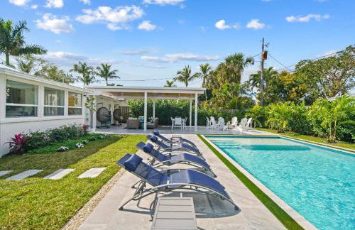 Sunny Vista by Rove Travel - Heated Pool & Firepit - Foto 31