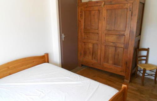 Gîte au calme pleine nature près d'un ruisseau - Foto 12