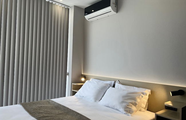 Penthouse & Apartments by the Sea near Airport - Foto 9