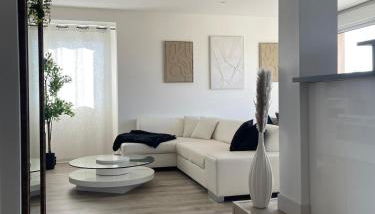 Élégance et confort-vue sur la cathédrale - Parking - Foto 3