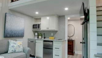 Lofted Romantic Tree House Immersed in Nature in Alabama - Foto 3