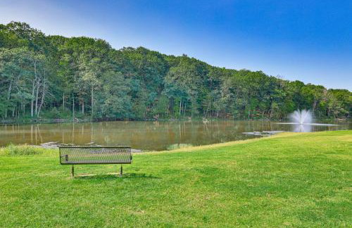 Watertown Home with Yard 1 Mi to Echo Lake Park! - Foto 28