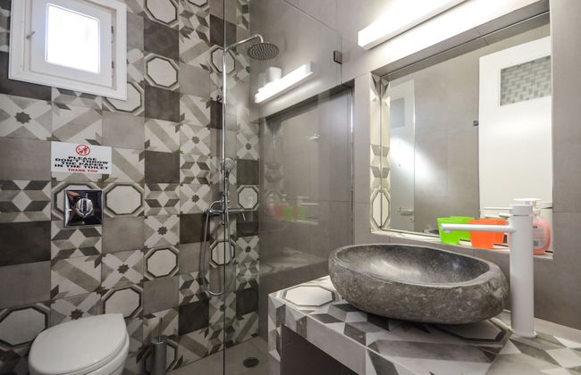 Ydreos Studios & Apartments - Photo 74