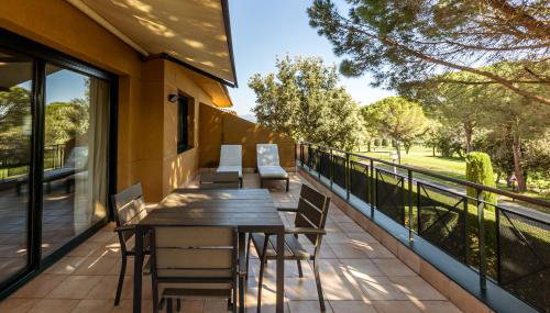 Apartahotel Suites Vila Birdie - Photo 5, Garden view