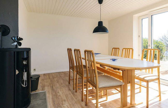 4 Person Holiday Home in Ostervra - Foto 24