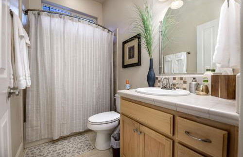 Cozy foothills home - Photo 44