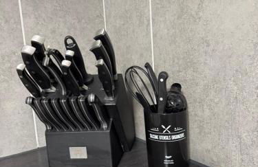 ARCOS Apartment - Geräumige 3-Zimmer-Wohnung mit 8 Einzelbetten - Perfekt für Familien, Gruppen oder Monteure - Foto 15