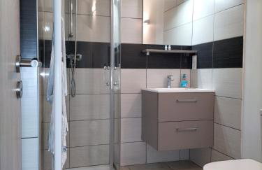 Appart'Hôtel Les ACACIAS courte et longue durée - Foto 2