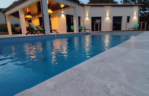 Villa pont d'arc - Foto 1