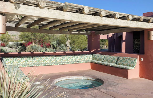 The Pond Estate by Avantstay Maximalist Designer Compound w/ 2 Casitas, Indoor + Outdoor Pools, Tennis Court, & Gorgeous Mountain Views 12k Sqft - Foto 79