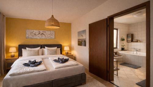 Ferienhaus ,,Pier 7" am See - 2 Wohnungen mit Garten für bis zu 11 Personen, einzeln oder zusammen buchbar - Foto 1