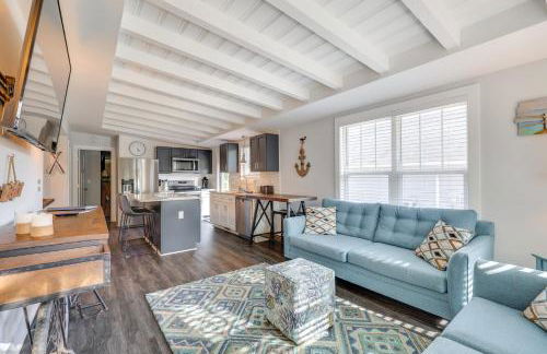 Modern Oak Island Escape 1 Mile to Long Beach! - Foto 4