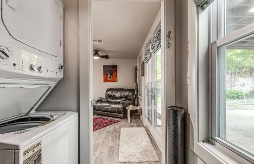 Cozy 1-Bedroom Retreat in Tulsa - Photo 25
