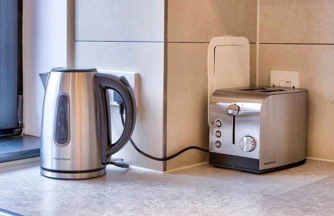 JOIVY Stylish City Centre Apartment for Two - Foto 7