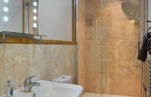 Bings Farm House - Photo 14