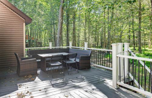 Cozy Wooded Retreat Big Bass Lake Home - Foto 24