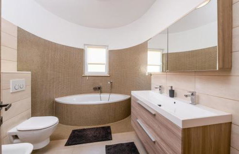 Beautiful Apartment In Beloci With Wifi - Foto 31