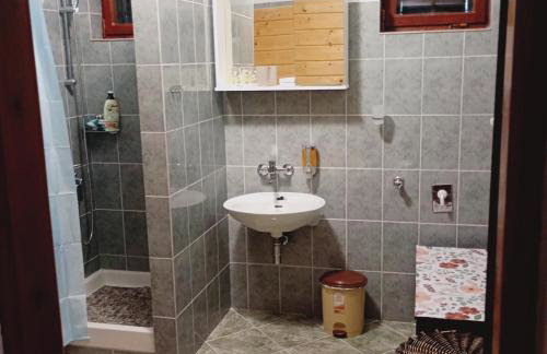 Apartments with balcony and with large free parking House Oliver - Foto 20