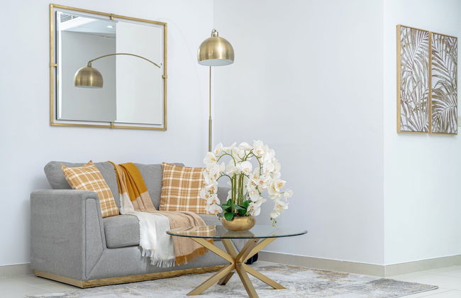 Marco Polo - Spacious Studio Lush View - Photo 20